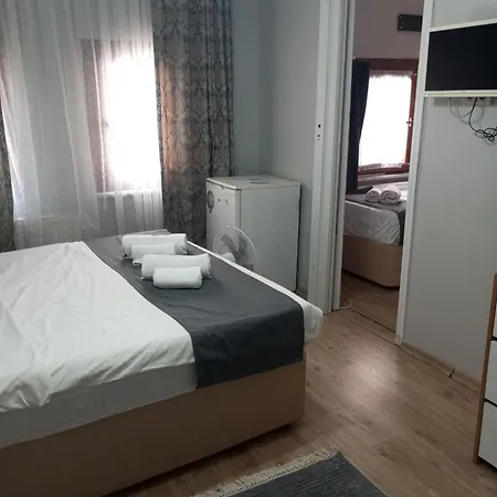 Hotel Rose Bouquets 3*