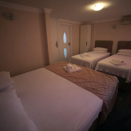 Rose Bouquets Hotel Istanbul