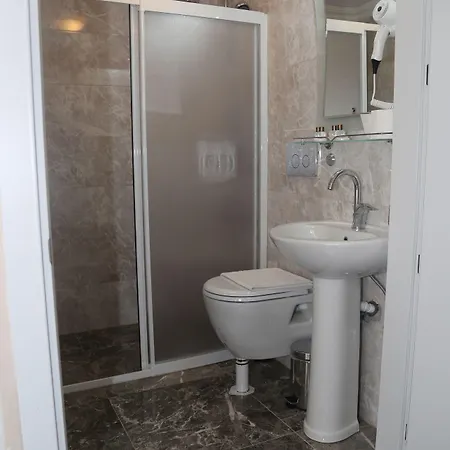 Rose Bouquets Hotel Istanbul