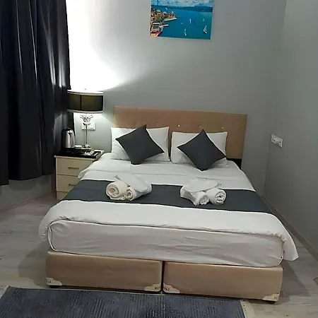 Rose Bouquets Hotel Istanbul