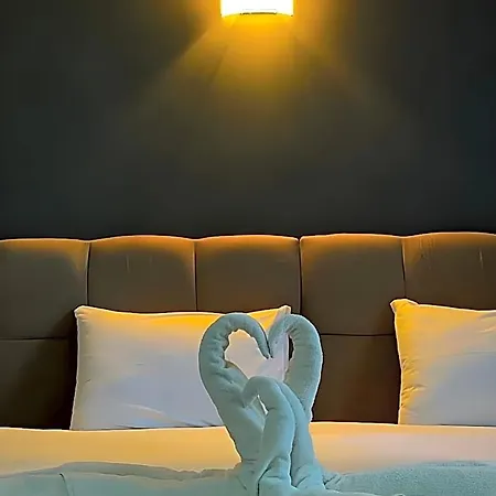 Rose Bouquets Hotel 3*