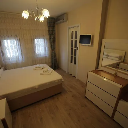Rose Bouquets Hotel 3*